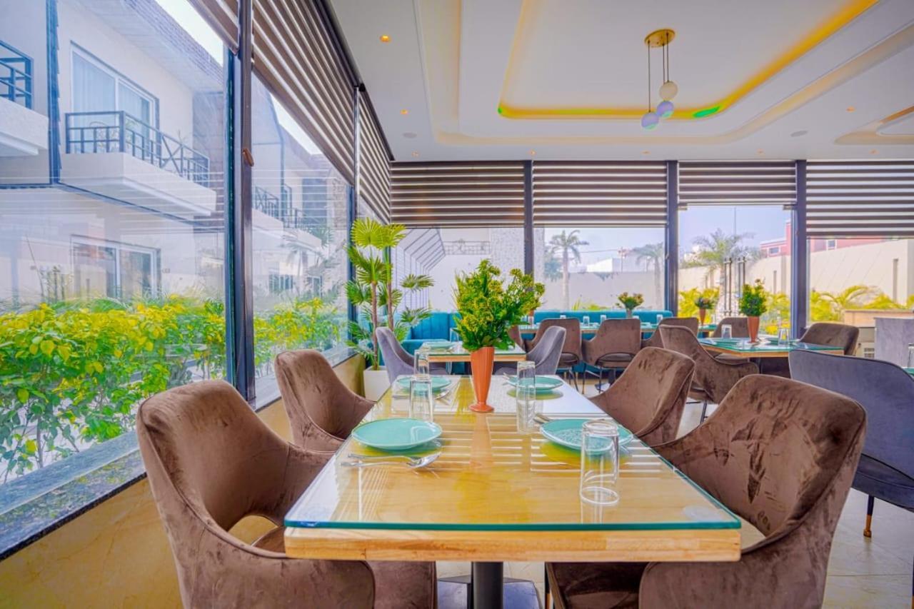Greenwood Villa Амритсар Екстериор снимка